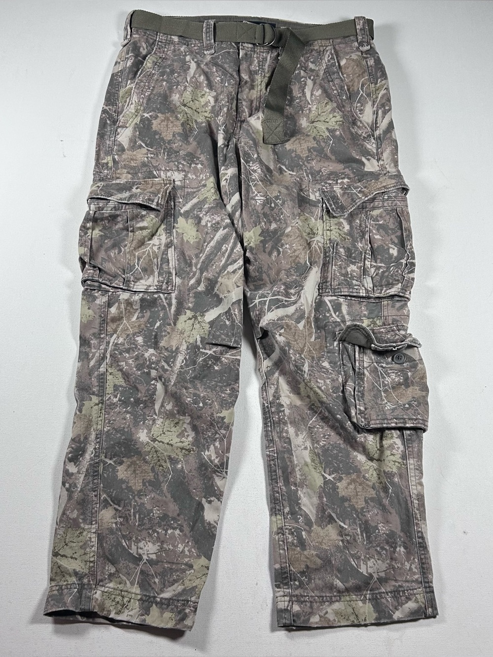 Abercrombie & Fitch Classic Loose Olive Green Cargo Belt Camo Pants Fits: 32x27